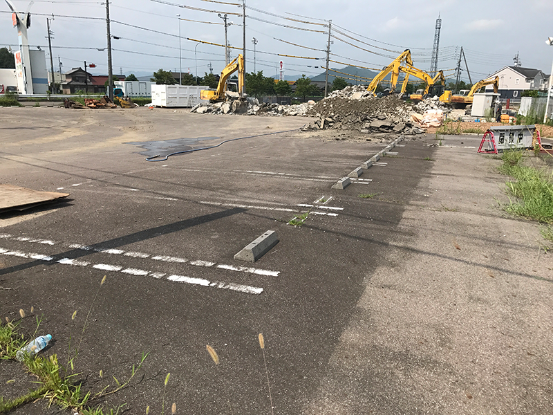 旧バローホームセンター可児店解体工事（協力業者による解体工事）